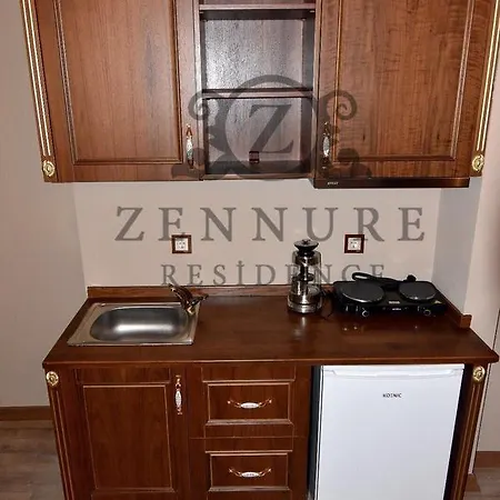 Zennure * 伊斯坦布尔